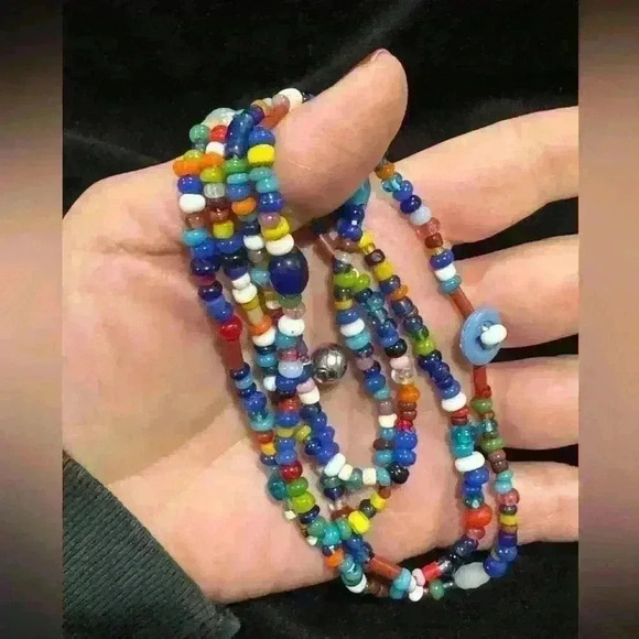 5 for $25| Set of two pieces of colorful beaded bracelet and necklace - Picture 10 of 11